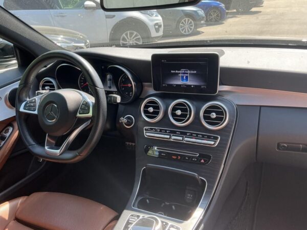 Mercedes-Benz Classe C 250 AMG Line 2018