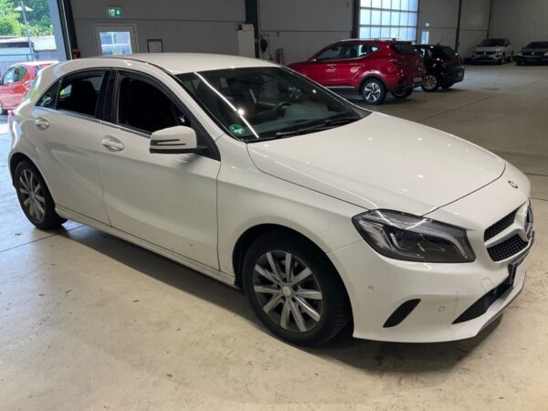 Mercedes-Benz Classe A A 160 2017