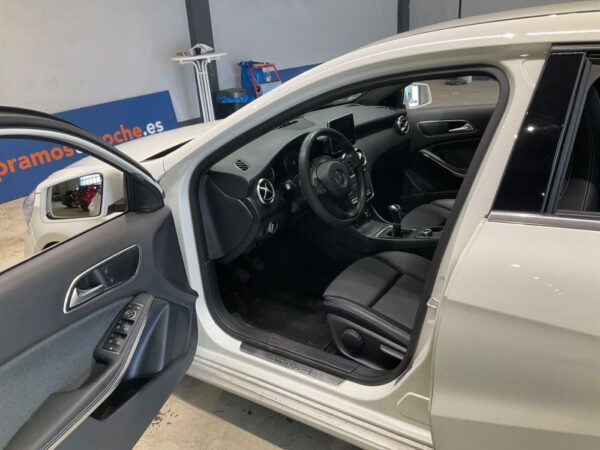 Mercedes-Benz Classe A A 160 2017
