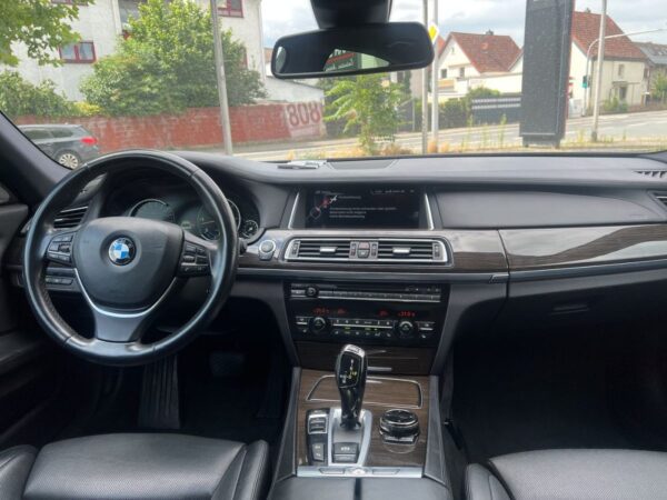 BMW 7er 740d xDrive 2014
