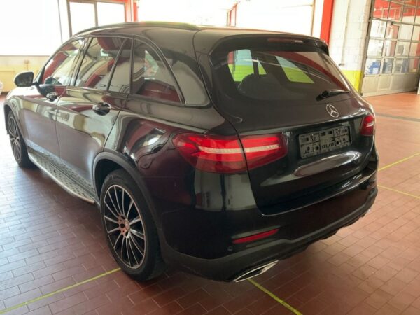 Mercedes-Benz GLC-Klasse GLC 250 4Matic AMG Line