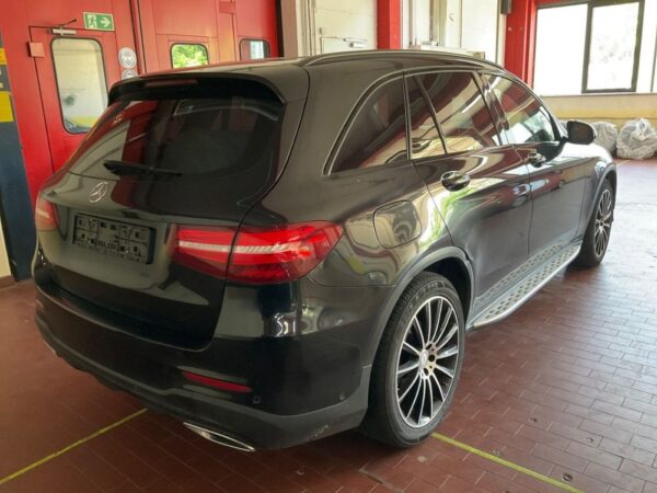 Mercedes-Benz GLC-Klasse GLC 250 4Matic AMG Line