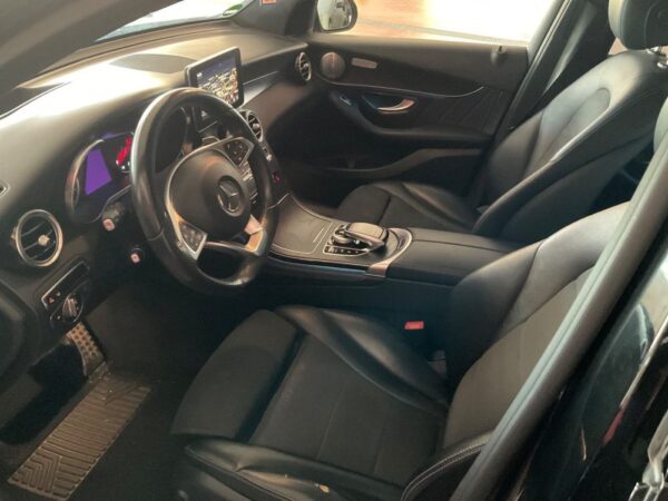 Mercedes-Benz GLC-Klasse GLC 250 4Matic AMG Line
