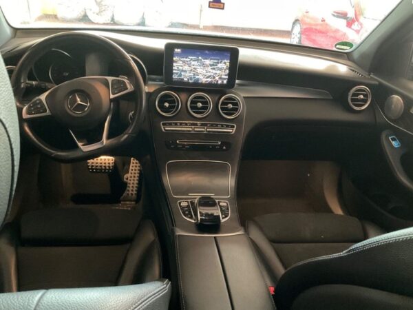 Mercedes-Benz GLC-Klasse GLC 250 4Matic AMG Line