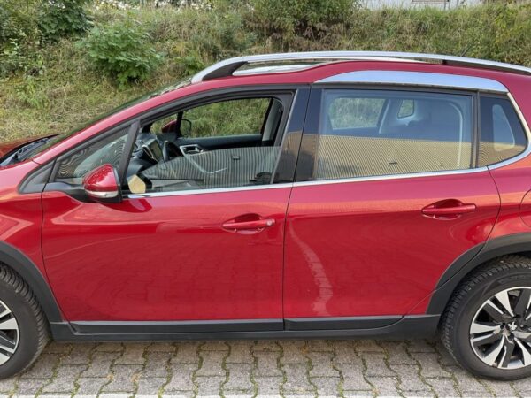 Peugeot 2008 1.2 PureTech Allure 2017