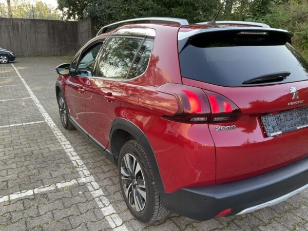 Peugeot 2008 1.2 PureTech Allure 2017