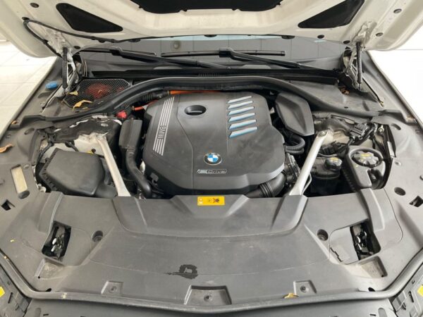 BMW 7er 745e M Sport 2021