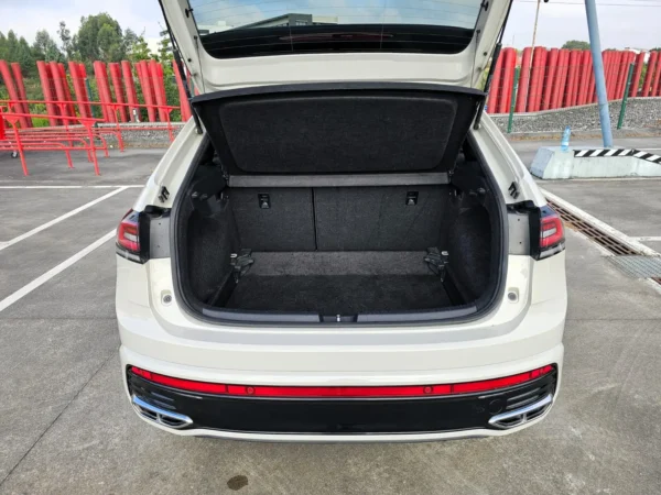 Volkswagen Taigo 1.0 TSI R-Line DSG