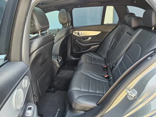 Mercedes Benz C 300 BlueTEC Hybrid AMG Line