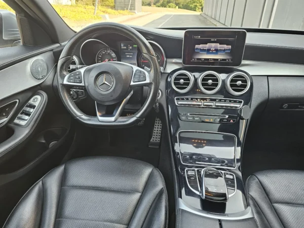 Mercedes Benz C 300 BlueTEC Hybrid AMG Line