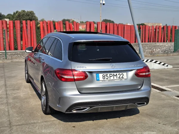 Mercedes Benz C 300 BlueTEC Hybrid AMG Line
